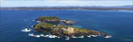 Tollgate Islands Nature Reserve - Batemans Bay - NSW (PBH4 00 16404)